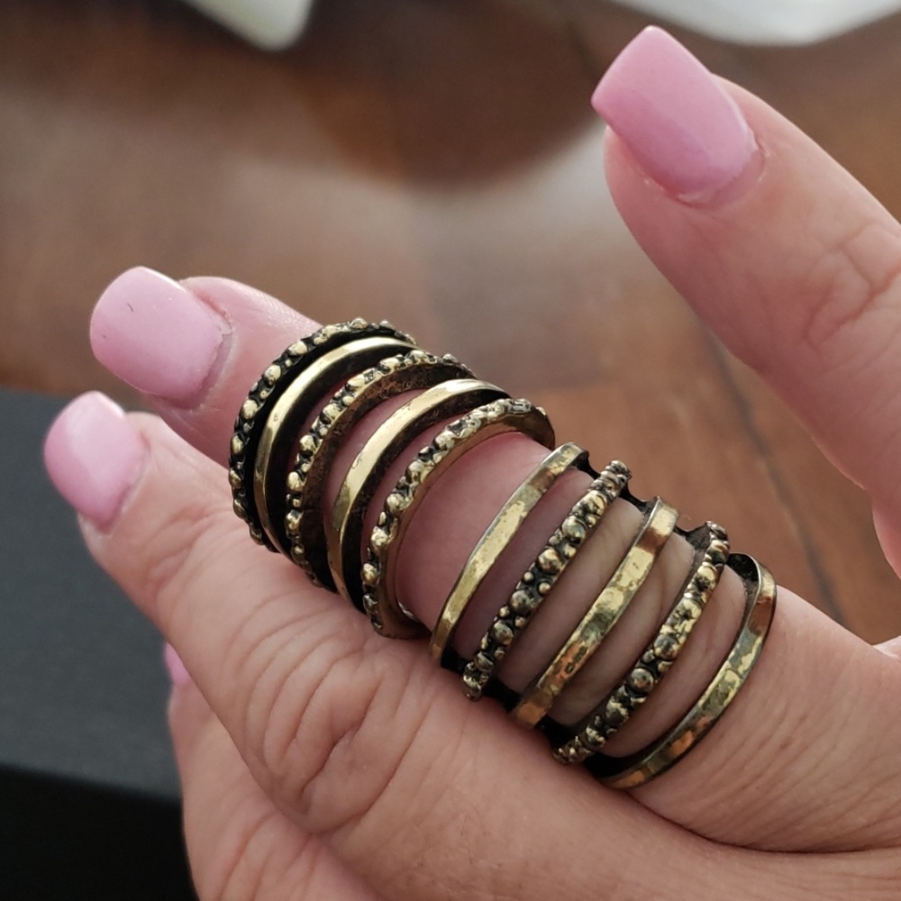Ring - Picture 5 of 5